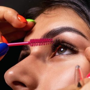 Eyebrow Shaping: Guide in Making the Perfect Eyebrow Shape